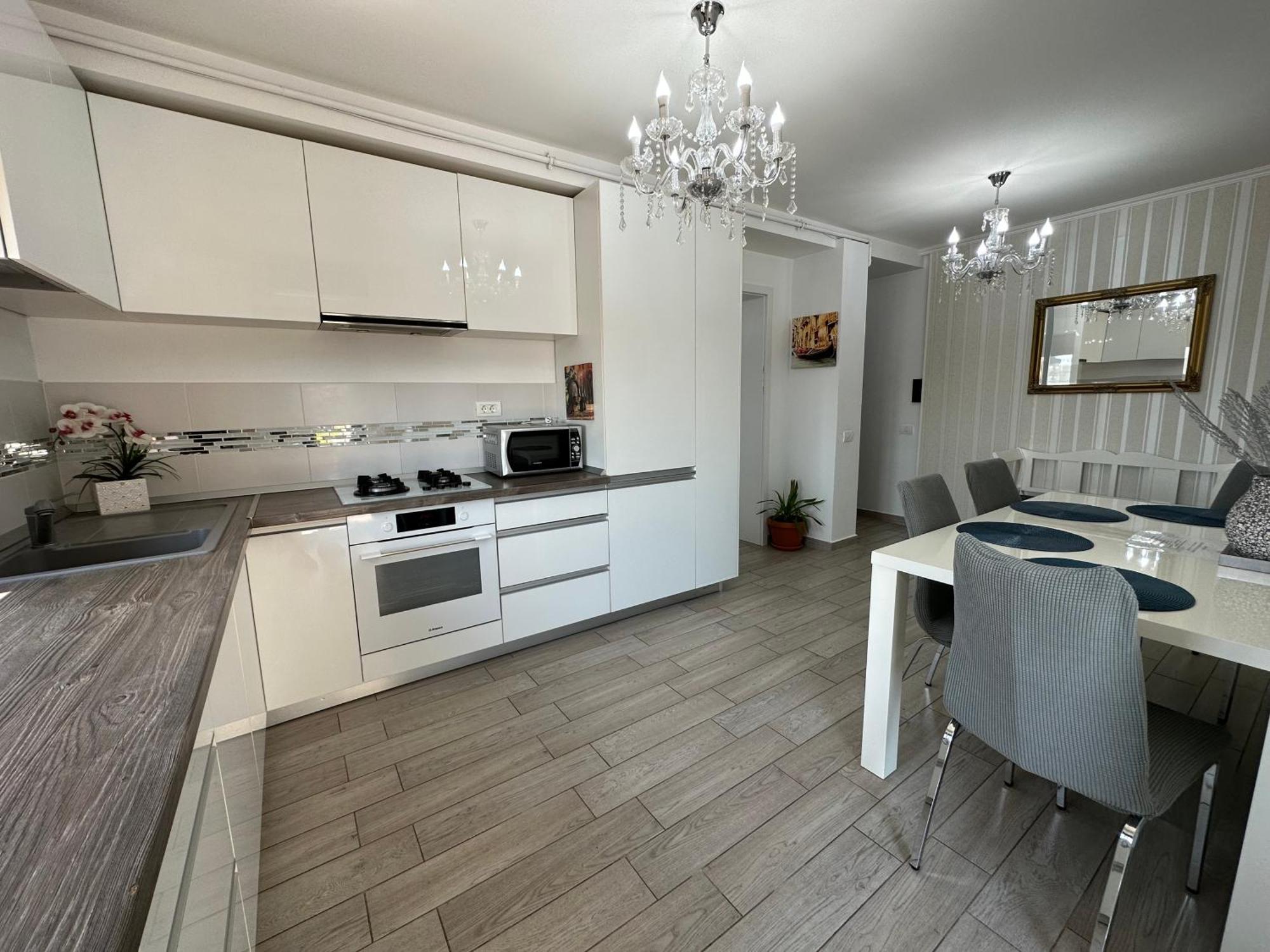 Апартаменти Venetia Apartament - Тімішоара Екстер'єр фото